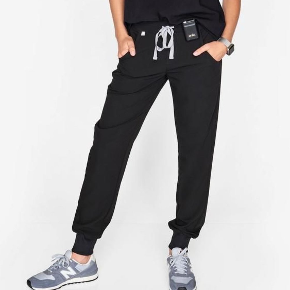 Figs Zamora Black- L